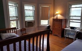 Sid'S Victorian Oasis